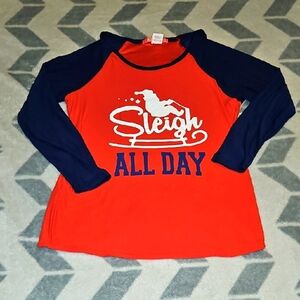 5 More Minutes Womens Sleigh All Day Red Navy White Santa Claus Top Size Medium